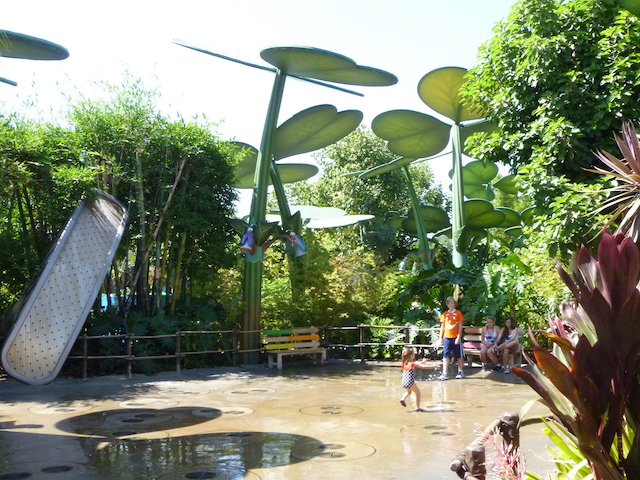 Princess Dot Puddle Park water play area