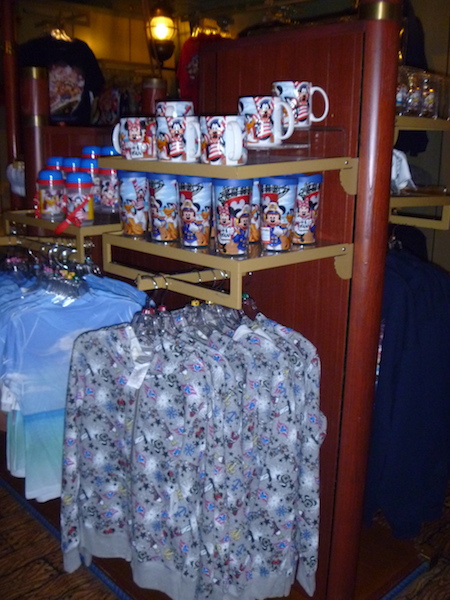 Mugs and travel mugs